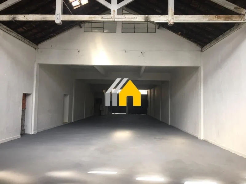 VENDE-SE E ALUGA-SE GALPÃO NO BELÉM – EXCELENTE OPORTUNIDADE: foto 3