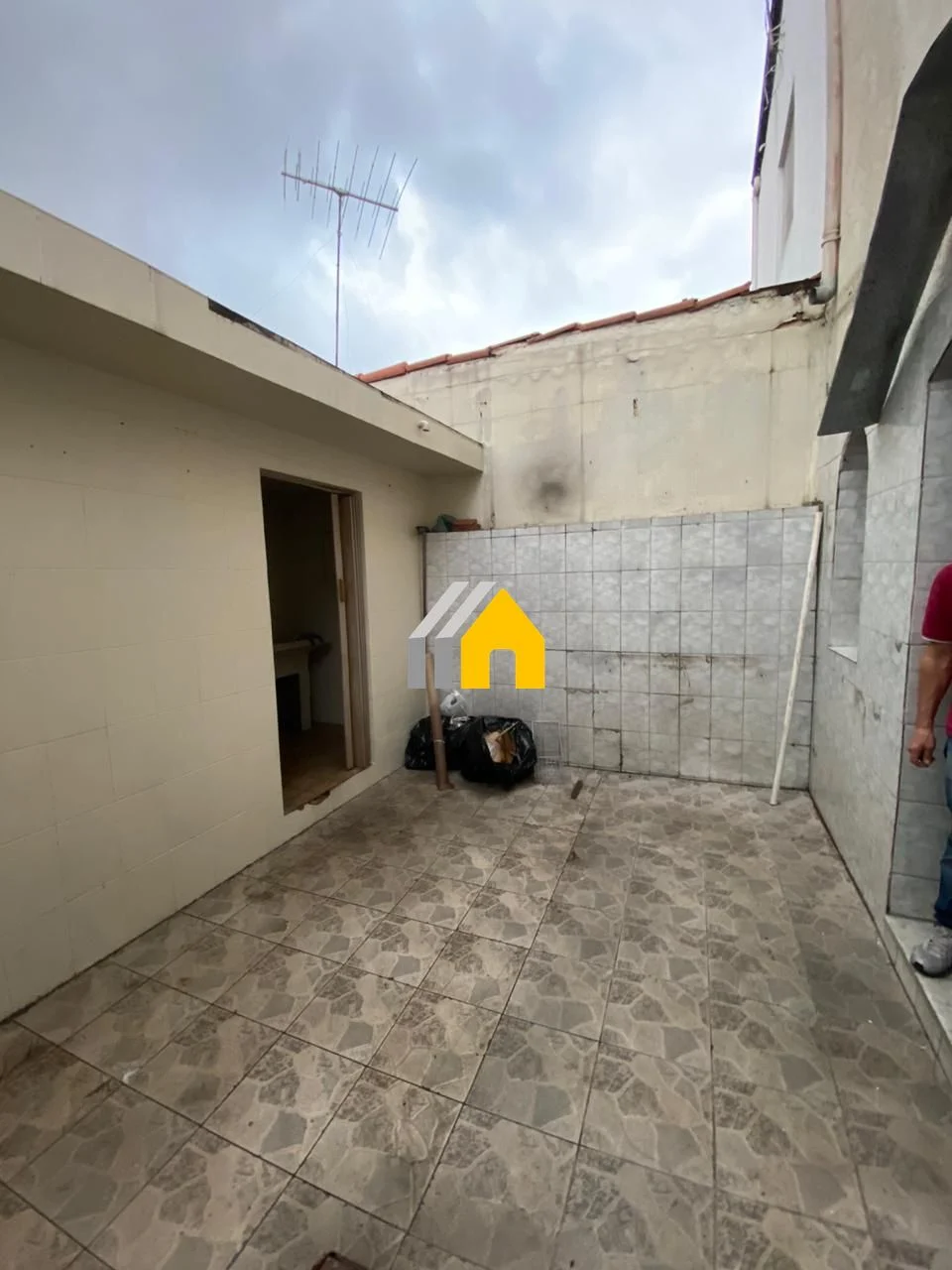 VENDE-SE E ALUGA-SE SOBRADO NO BELÉM – ÓTIMA OPORTUNIDADE: foto 6 de 22