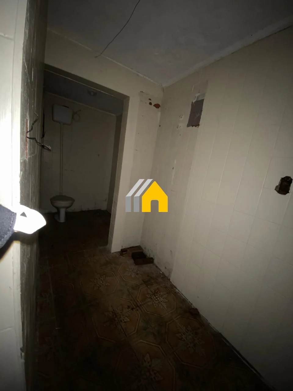VENDE-SE E ALUGA-SE SOBRADO NO BELÉM – ÓTIMA OPORTUNIDADE: foto 9 de 22