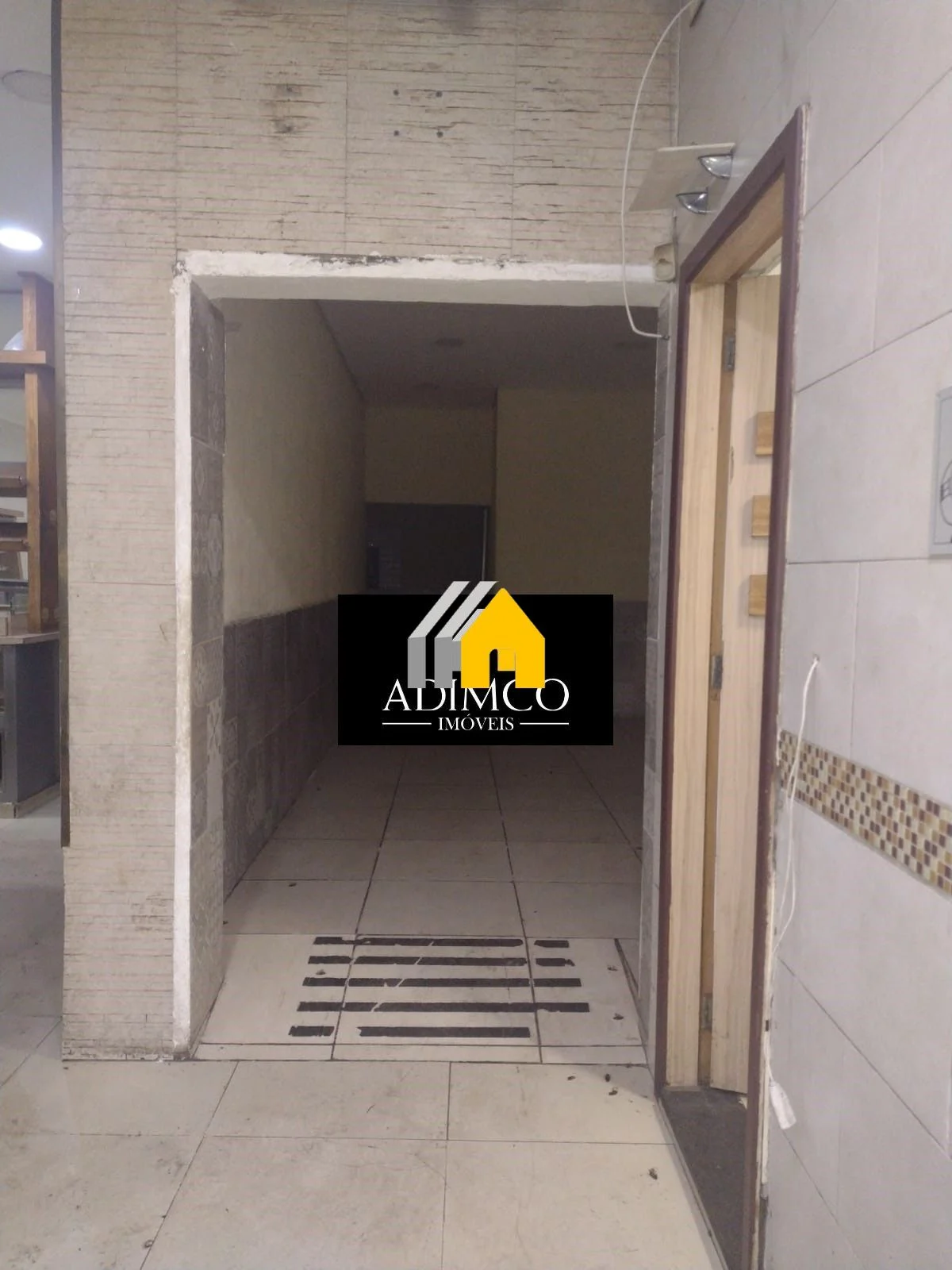 ALUGA-SE OTIMO SALAO COMERCIAL NA MOOCA – ZONA LESTE: foto 8 de 17